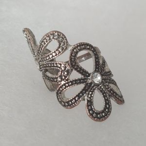 Oversized Flower Ring